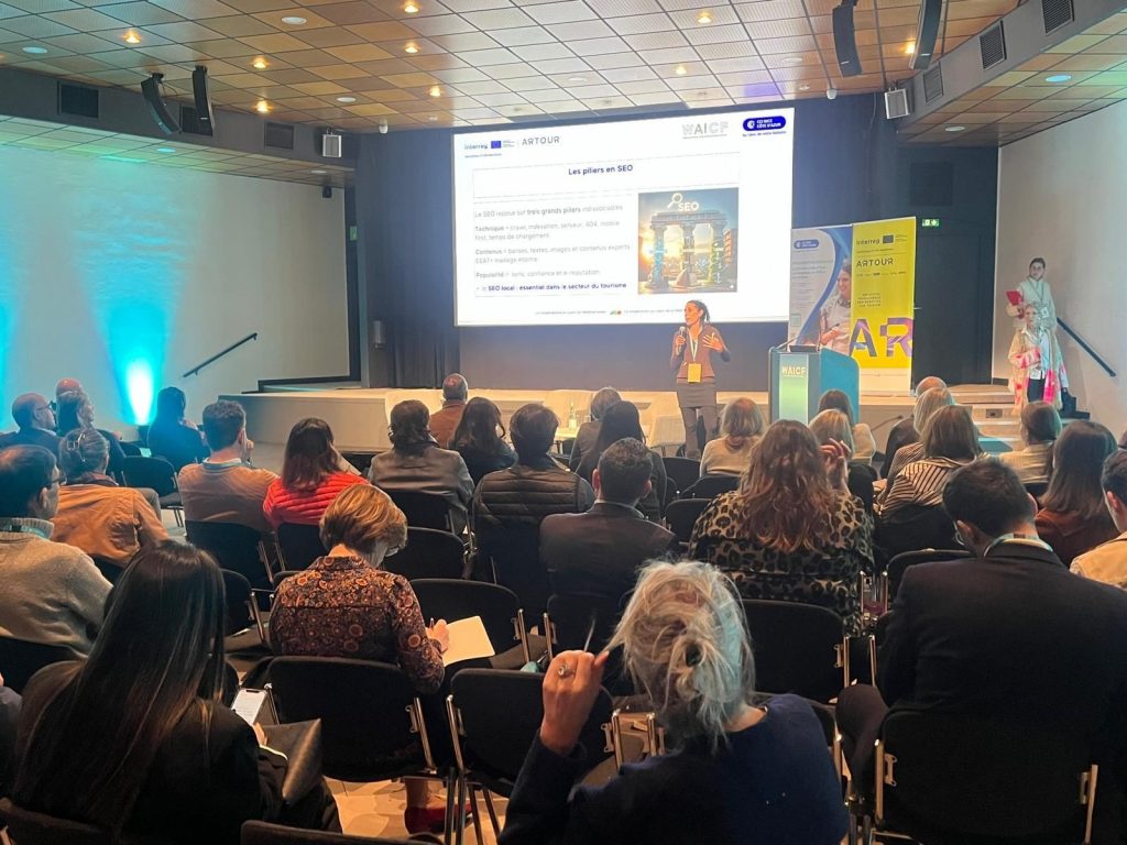 Conférence Stéphanie Barge GEO et SEO pour la CCI de Nice au WAICF à Cannes le 13 février 2026